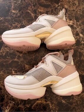 Michael Kors Women’s Platform Sneakers White Pink Gold Chunky Dad Shoes Size 6.5